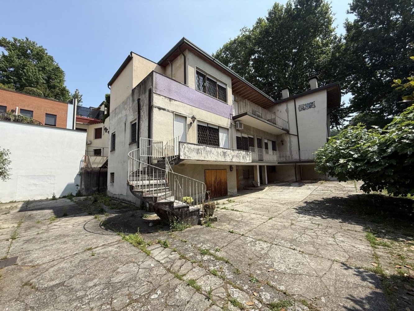 8 bedrooms Villa in Padua, Italy No. 327880