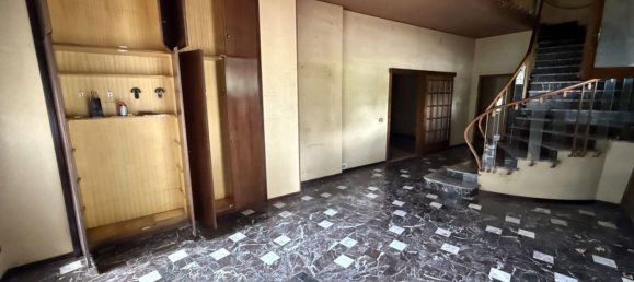 8 bedrooms Villa in Padua, Italy No. 327880 8