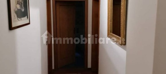 Квартира с 3 спальнями в Ареццо, Италия № 259454 12