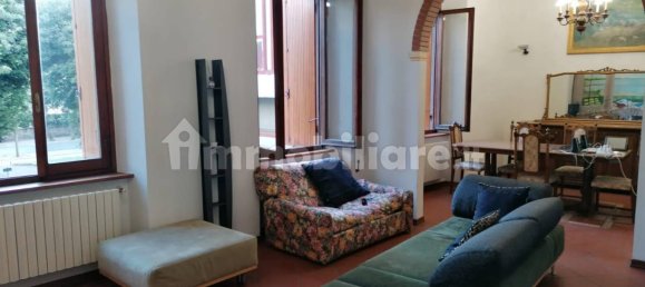 Квартира с 3 спальнями в Ареццо, Италия № 259454 13