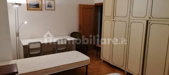 Квартира с 3 спальнями в Ареццо, Италия № 259454 7