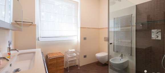 Villa de 25 habitaciónes en Monticello Brianza, Italy No. 261507 20