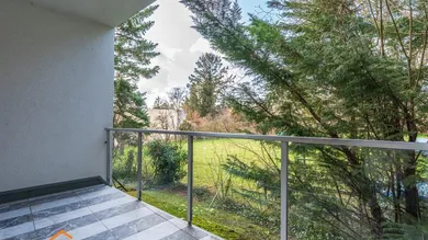 Квартира с 8 комнатами в Дёблинг, Австрия № 135004