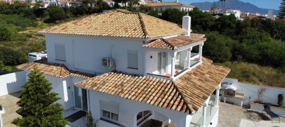 4 bedrooms Villa in La Duquesa, Spain No. 148538 31
