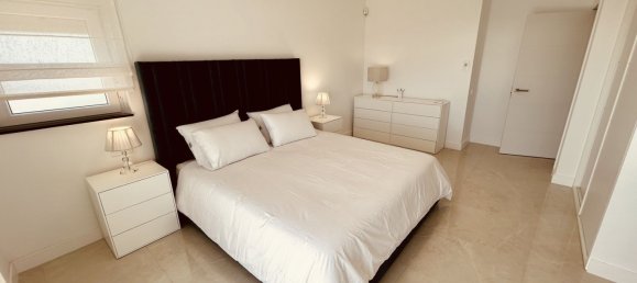 4 bedrooms Villa in La Duquesa, Spain No. 148538 23