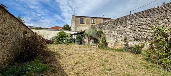 Дом с 3 комнатами в Этамп, Франция № 364075 8