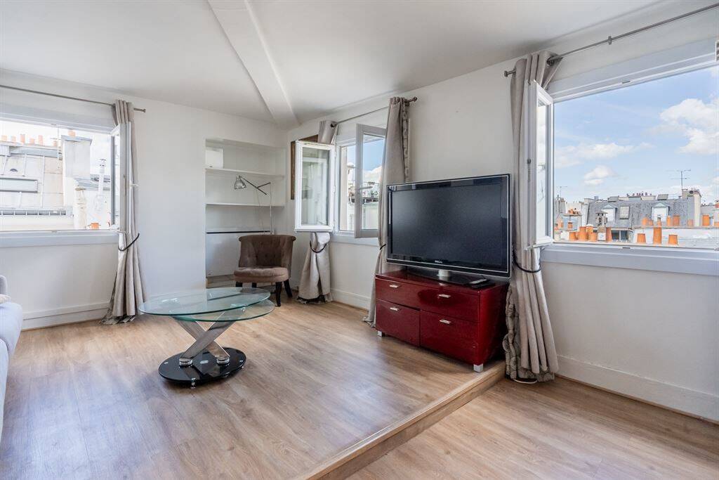 1 Schlafzimmer Wohnung in Paris, France, Nr. 319990