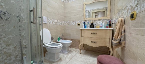 Apartamento T3 em Naples, Italy N.º 376477 14