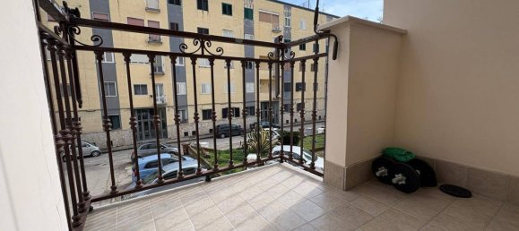 Apartamento T3 em Naples, Italy N.º 376477 8