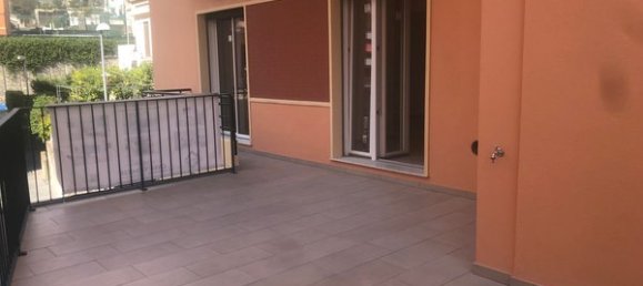 3 rooms Apartment in Varazze, Italy No. 208504 4