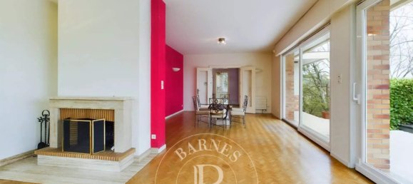 Villa de 4 dormitorios en Sainte-Ruffine, France No. 68065 5