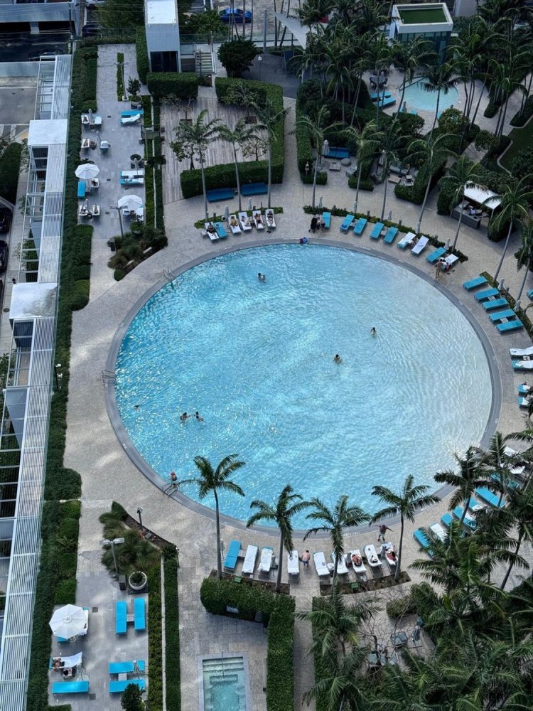 1 dormitorio propiedad comercial en venta en Miami, Miami-Dade, Florida, USA № 613453