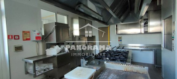 Gewerbliche Immobilie in Coriano, Italy 458m², Nr. 206240 27