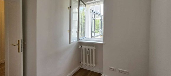 2-salle Appartement à Schmargendorf, Germany No. 242794 8
