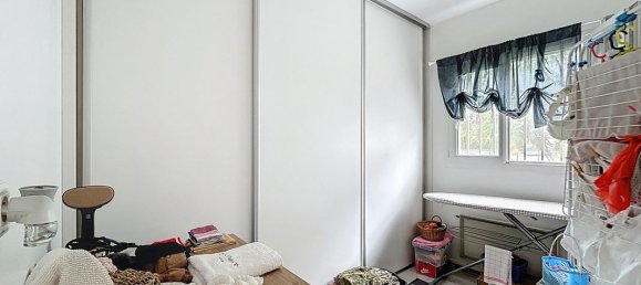 2 bedrooms House in Brive-la-Gaillarde, France No. 320230 11