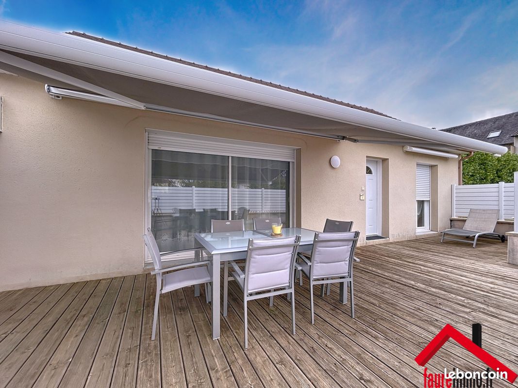 2 bedrooms House in Brive-la-Gaillarde, France No. 320230