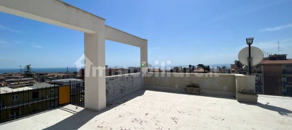 2 Schlafzimmer Penthouse in Catania, Italy, Nr. 74377 18