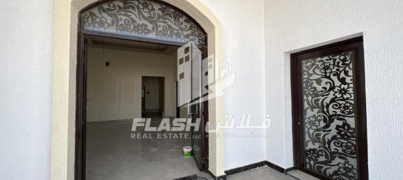 6 chambres Villa à Al Qusaidat, UAE No. 107355 2