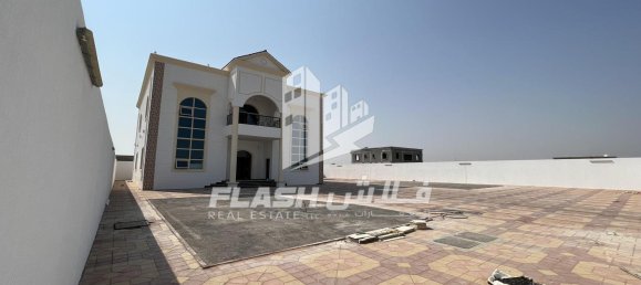 6 chambres Villa à Al Qusaidat, UAE No. 107355 7