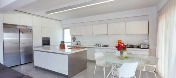 5 غرف نوم عقار تجاري في Limassol, Cyprus رقم 12033 6