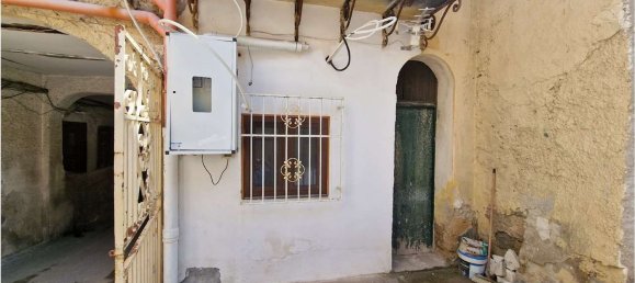 2 rooms Apartment in Palermo, Italy No. 279563 5
