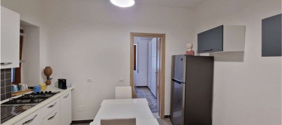 2 rooms Apartment in Palermo, Italy No. 279563 11