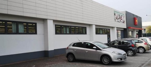 2-salle Propriété commerciale à Castel Goffredo, Italy No. 158277 7