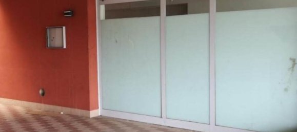 2-salle Propriété commerciale à Castel Goffredo, Italy No. 158277 6