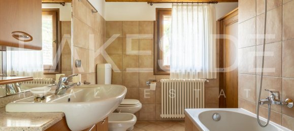 3 Schlafzimmer Haus in Pianello del Lario, Italy, Nr. 97508 19