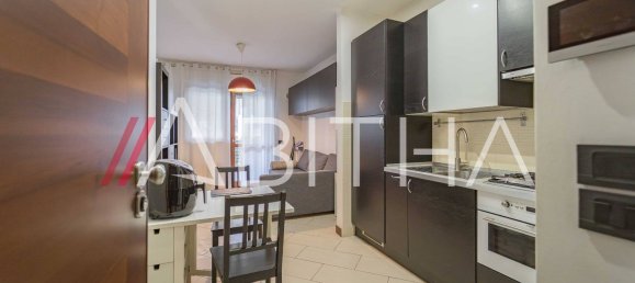 Studio in Rome, Italy No. 173016 10