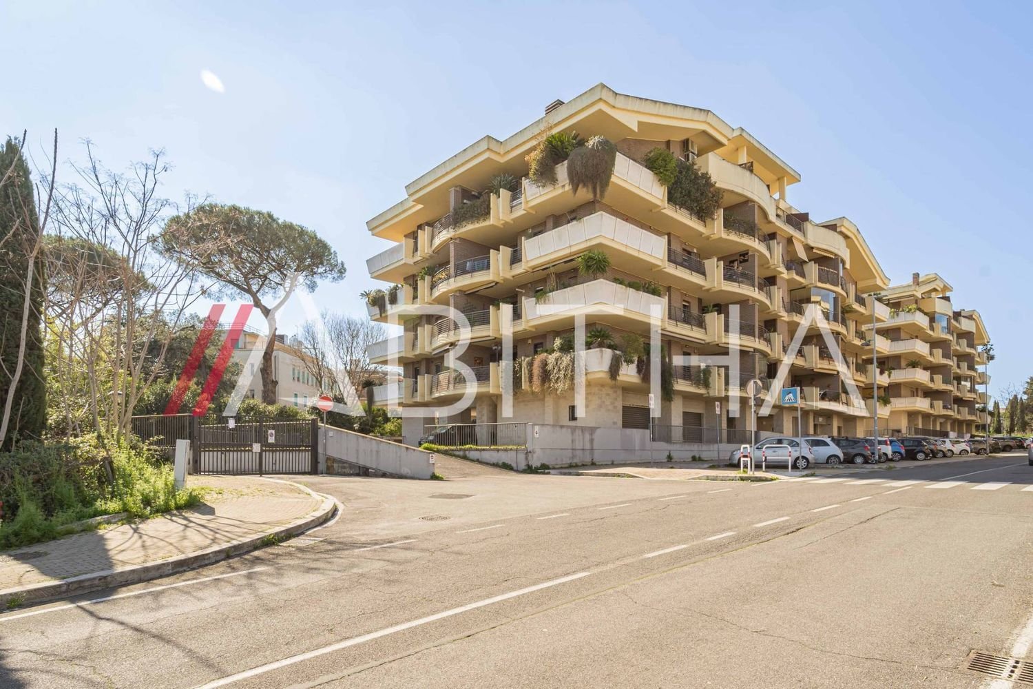 Studio in Rome, Italy No. 173016