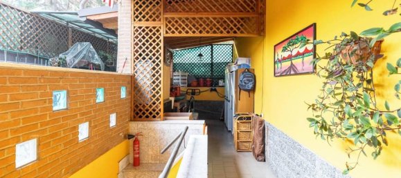 Apartamento de 3 divisões em Mariano Comense, Italy N.º 32928 34