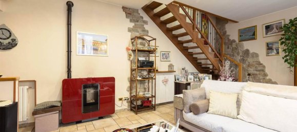 Apartamento de 3 divisões em Mariano Comense, Italy N.º 32928 15