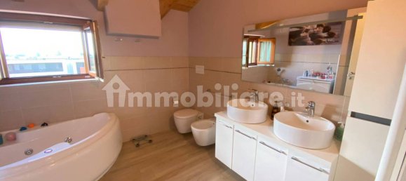 Apartamento de 3 dormitorios en Inzago, Italy No. 292361 32
