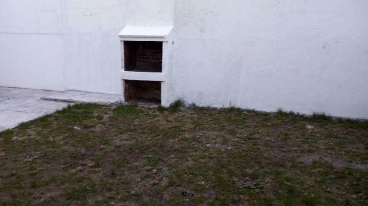 2 bedrooms House in Mar del Plata, Argentina No. 68257