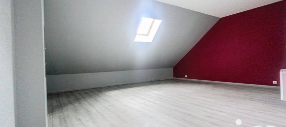 4 bedrooms House in Cambrai, France No. 257154 2