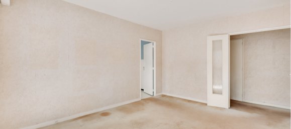 Apartamento de 1 dormitorio en Courbevoie, France No. 331333 4