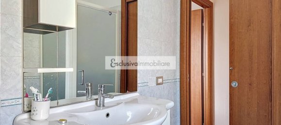 1 غرف نوم شقة في Osimo, Italy رقم 190211 37