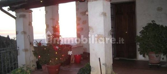 3 Schlafzimmer Villa in Camaiore, Italy, Nr. 73371 3