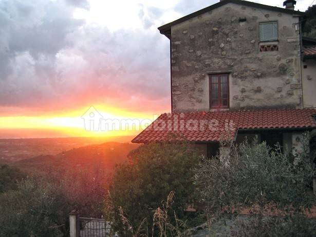 3 Schlafzimmer Villa in Camaiore, Italy, Nr. 73371