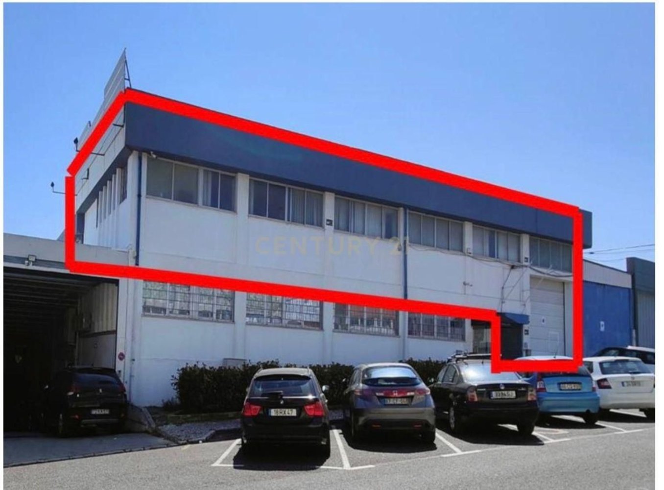 Armazém em Loures, Portugal 1696 m² N.º 232638