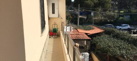 Вилла с 3 комнатами в Рим, Италия № 32479 41