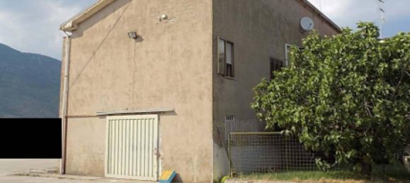 3 bedrooms Apartment in Venafro, Italy No. 276087 5