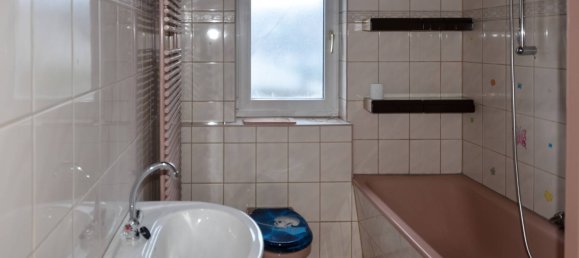 Moradia em banda de 12 divisões em Ilm-Kreis, Germany N.º 70576 9