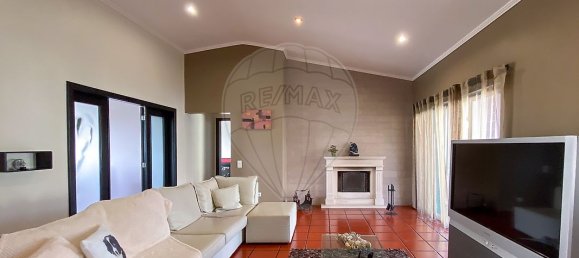 3 bedrooms House in Angra do Heroismo, Portugal No. 27138 7