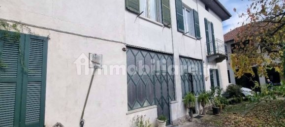 6 bedrooms House in Varese, Italy No. 279121 5