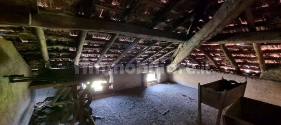 6 bedrooms House in Varese, Italy No. 279121 25