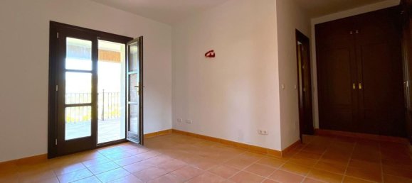 4 Schlafzimmer Haus in Casares, Spain, Nr. 121093 22