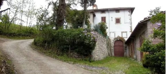 9 bedrooms Villa in Arezzo, Italy No. 314499 2