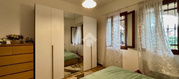 Квартира с 3 комнатами в Лория, Италия № 4748 9